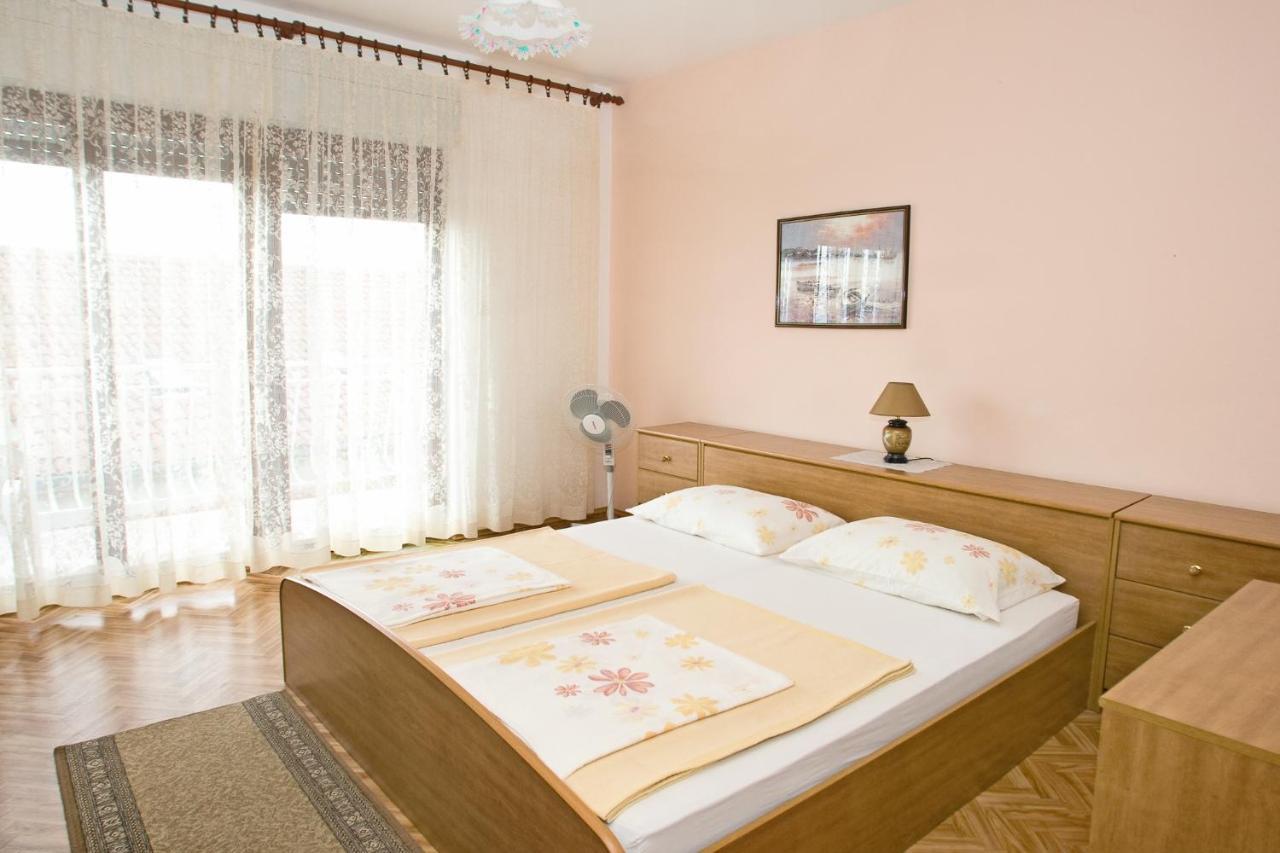 Apartments With A Parking Space Dramalj, Crikvenica - 5576 Экстерьер фото