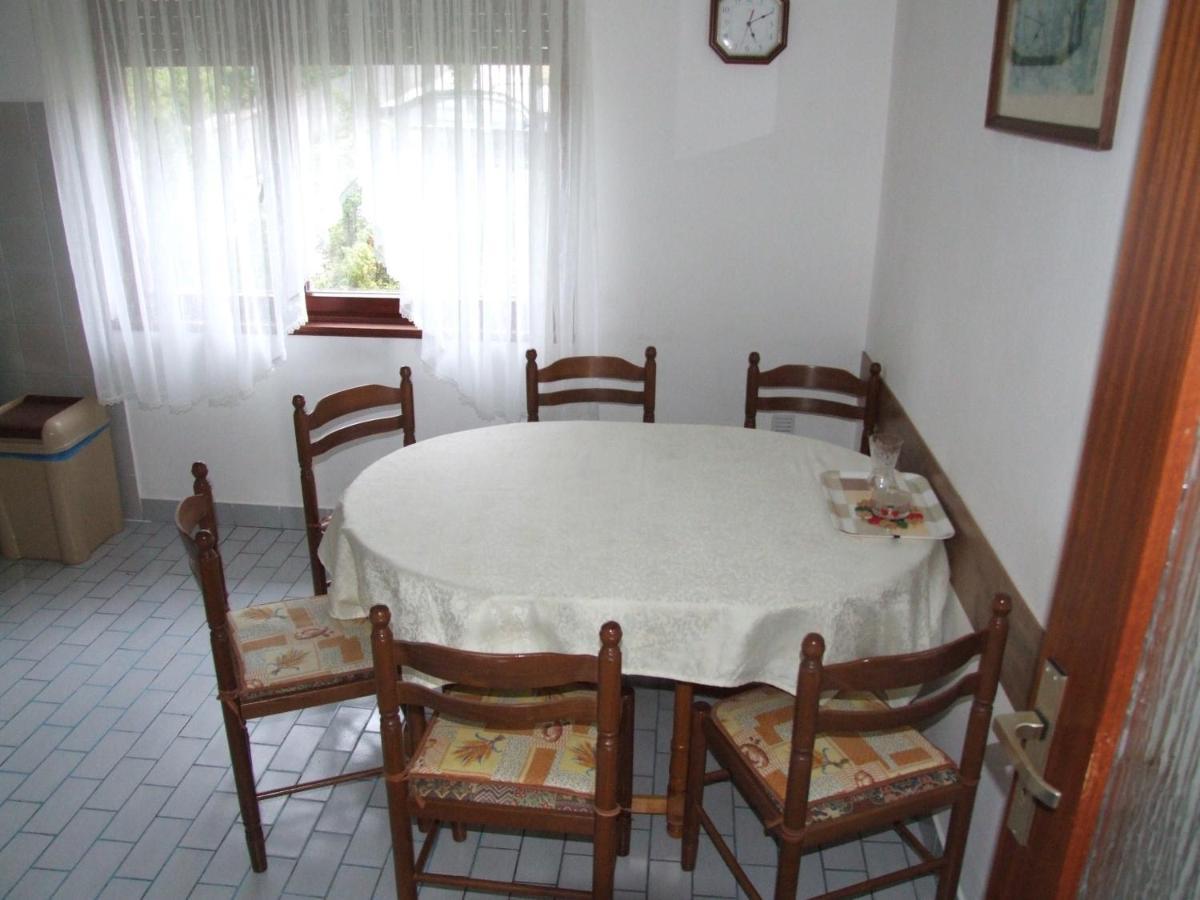 Apartments With A Parking Space Dramalj, Crikvenica - 5576 Экстерьер фото